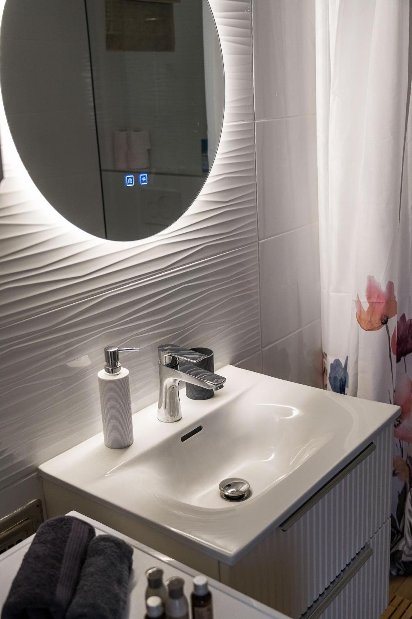 Stafetahaz Apartmanok Vac Bagian luar foto