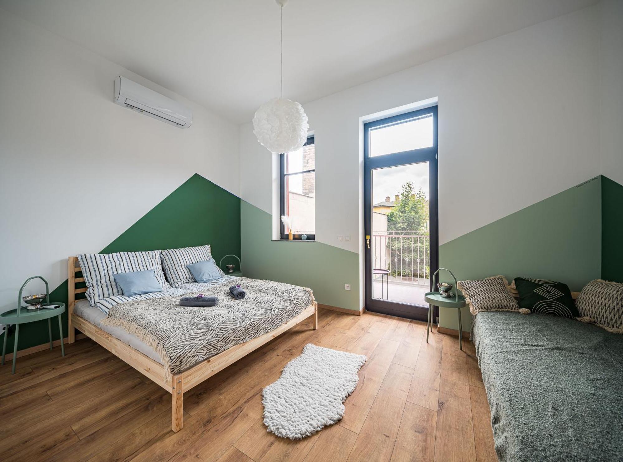 Stafetahaz Apartmanok Vac Bagian luar foto