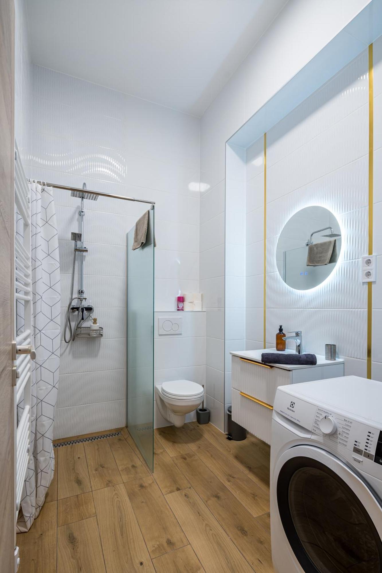 Stafetahaz Apartmanok Vac Bagian luar foto