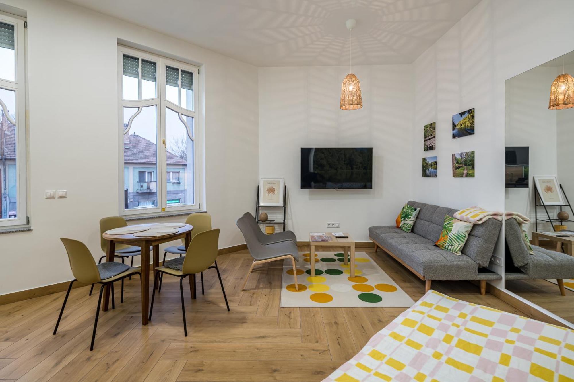Stafetahaz Apartmanok Vac Bagian luar foto