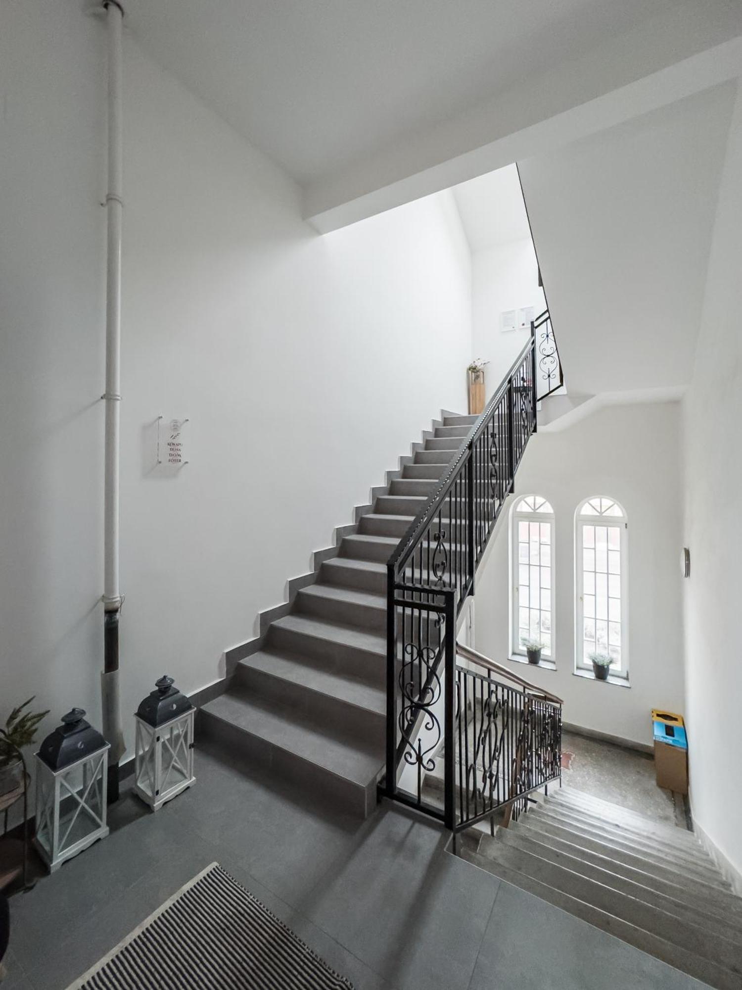 Stafetahaz Apartmanok Vac Bagian luar foto
